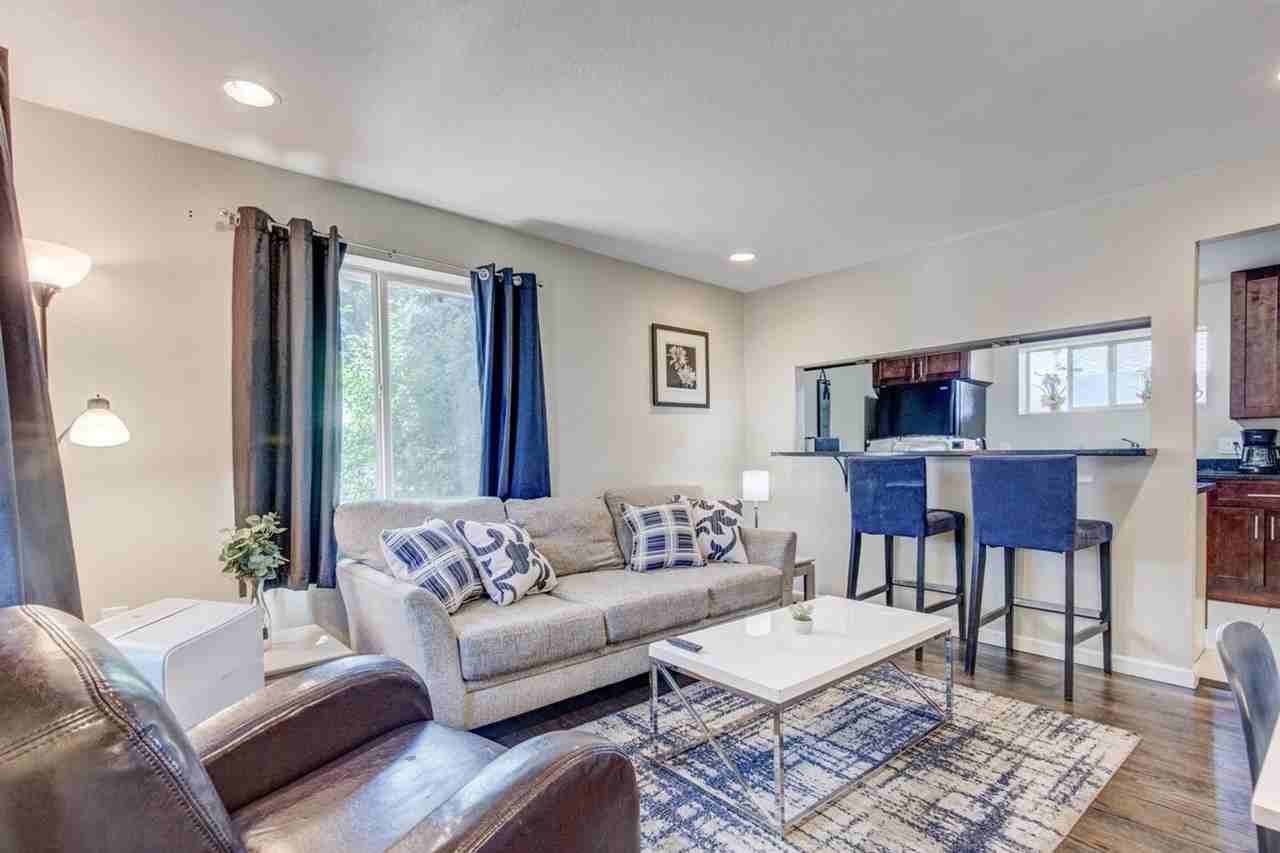 1363 Pierce St #1341156P - Photo 3 of 18
