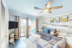 featured image of 924 W Beach Blvd