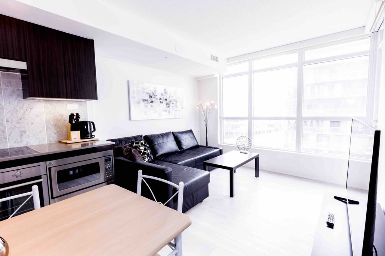 38 Dan Leckie Way #1473320P - Photo 3 of 11