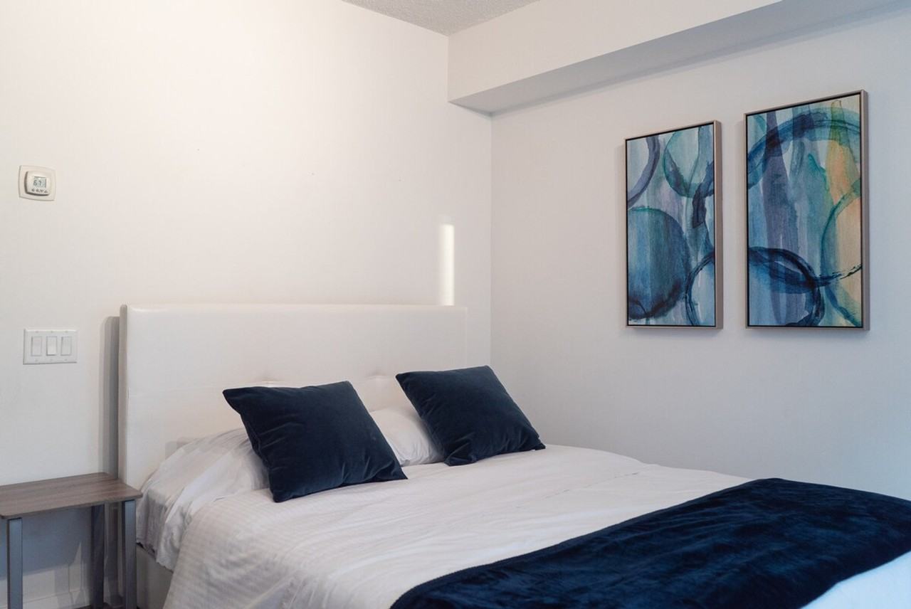 123 Yorkville Ave #1473321P - Photo 3 of 12