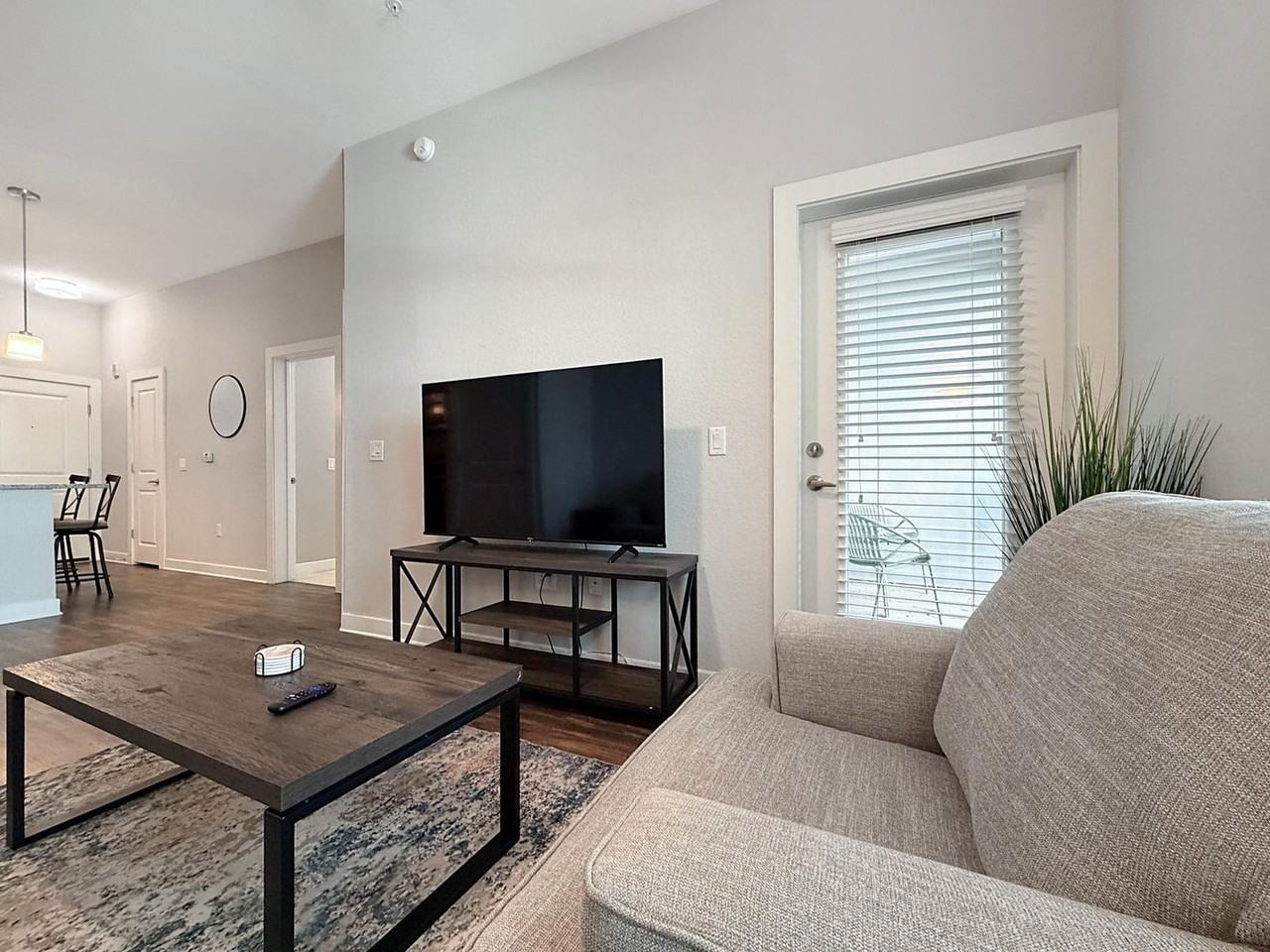 2615 N Grady Ave #1504566P - Photo 2 of 23