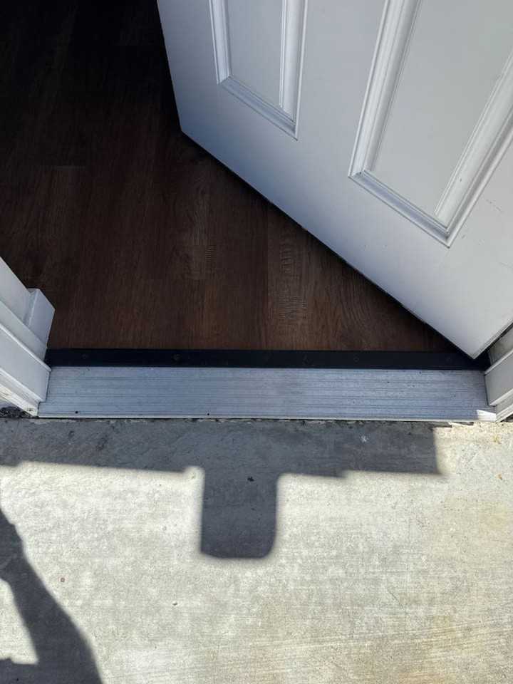 4349 Oxford St #1496400P - Photo 3 of 23