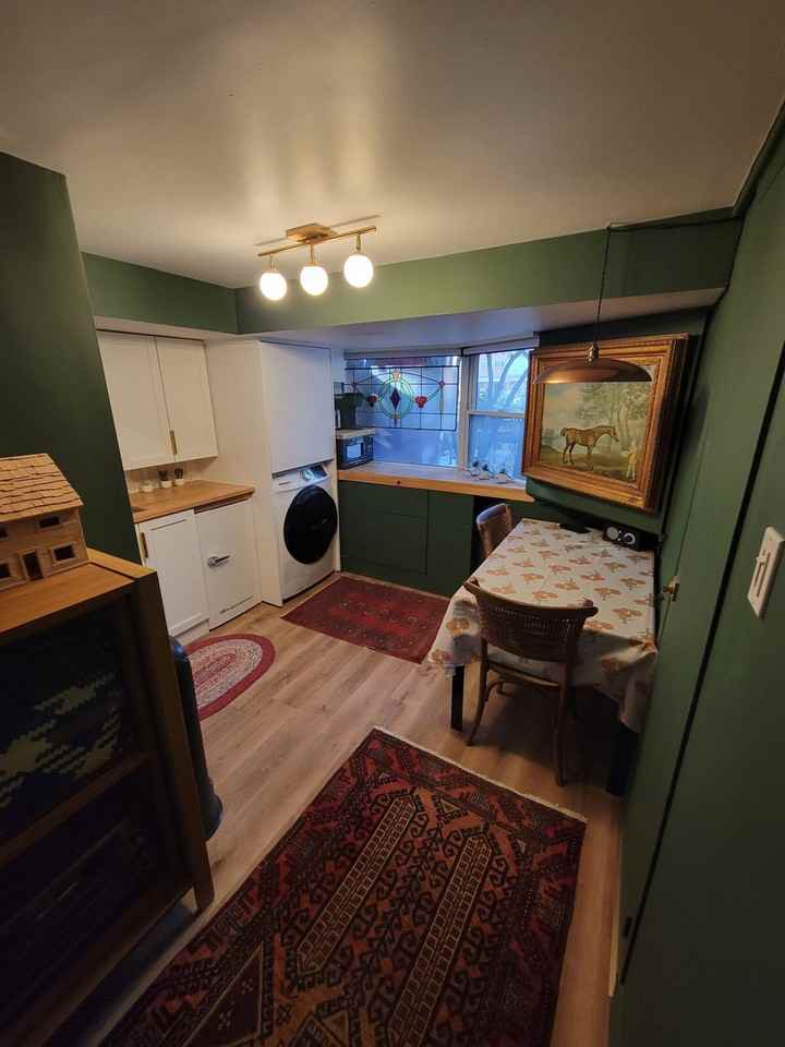 420 Queen St E #1513110P - Photo 4 of 5