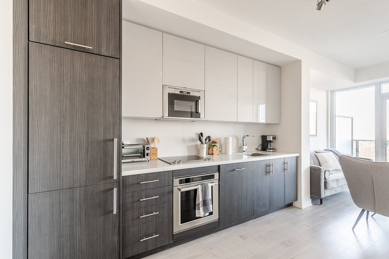 333 Queen St W #1513086P - Photo 5 of 25