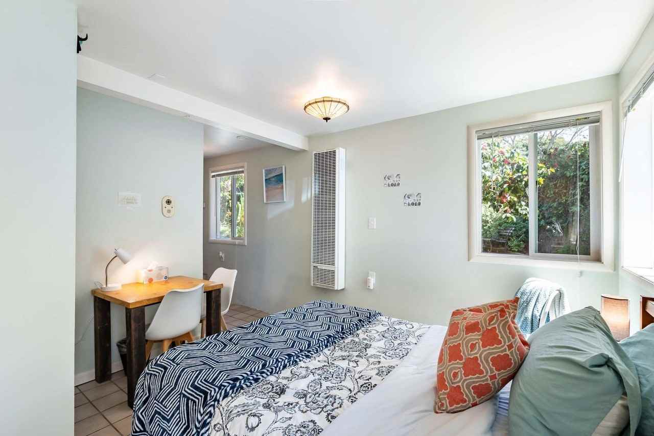 1325 Sacramento St #1520529P - Photo 2 of 33