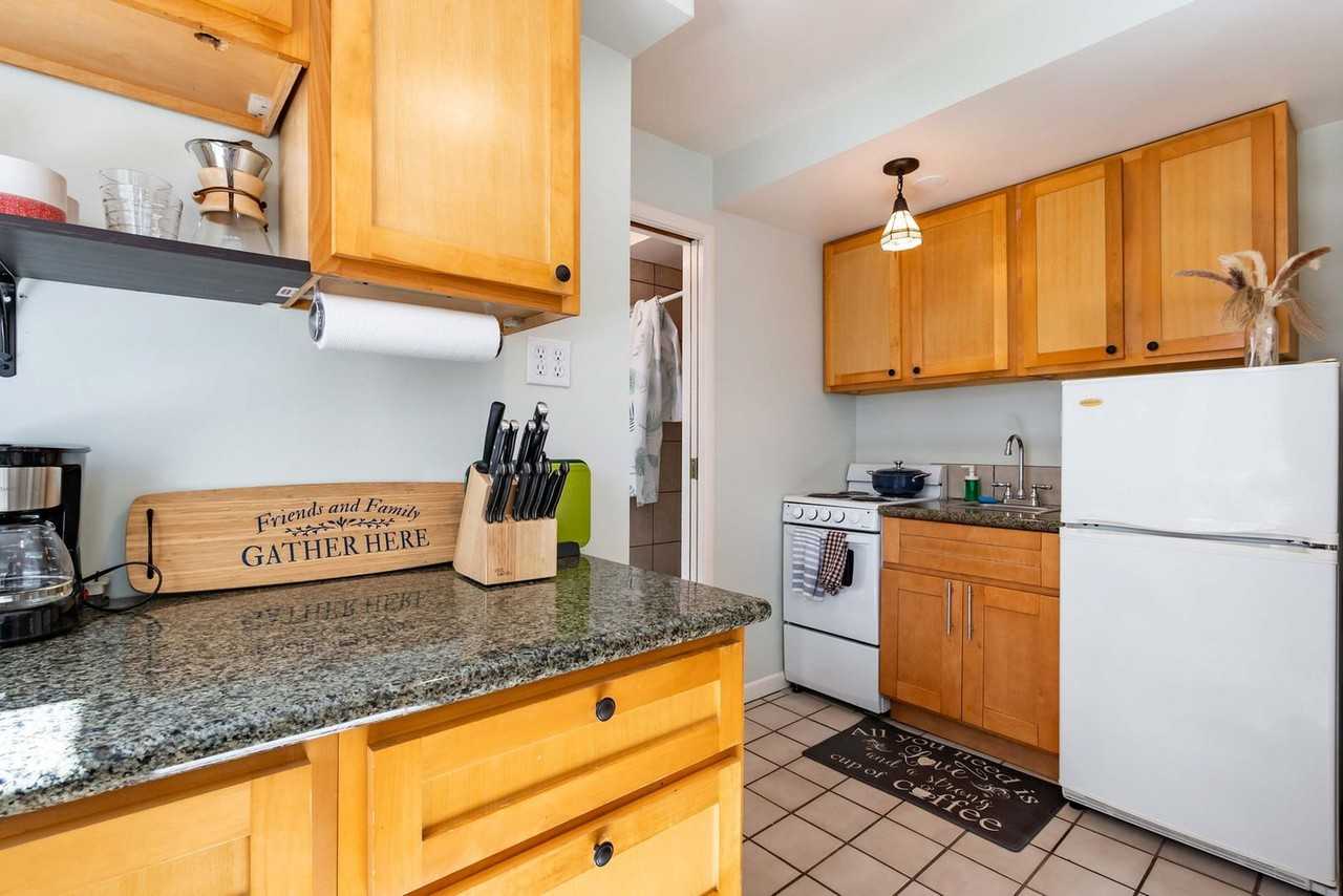 1325 Sacramento St #1520529P - Photo 4 of 33