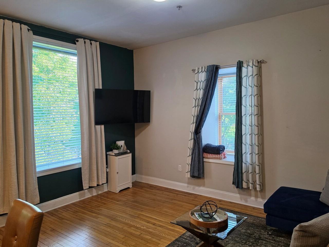 233 N Main St #1531664P - Photo 2 of 18