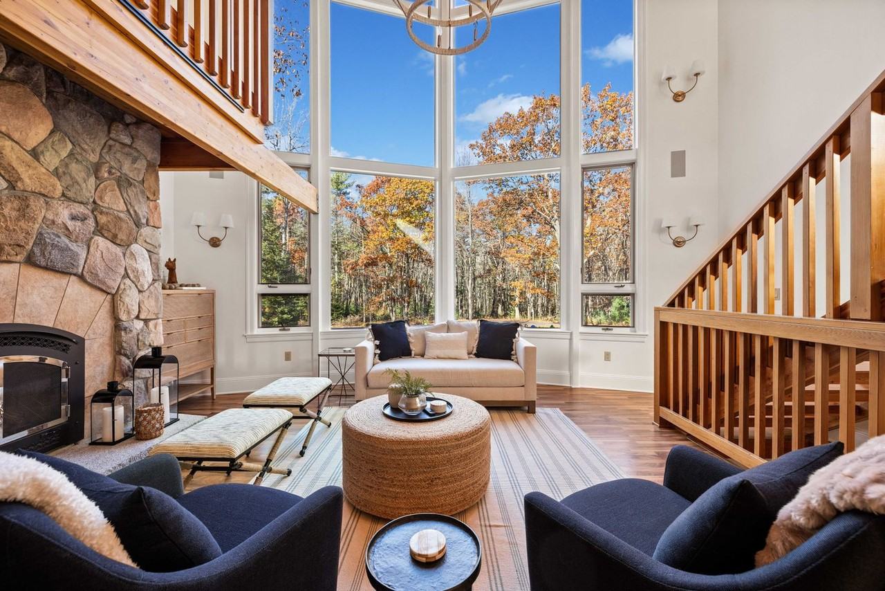 24 Cape Woods Rd #1532208P - Photo 4 of 50