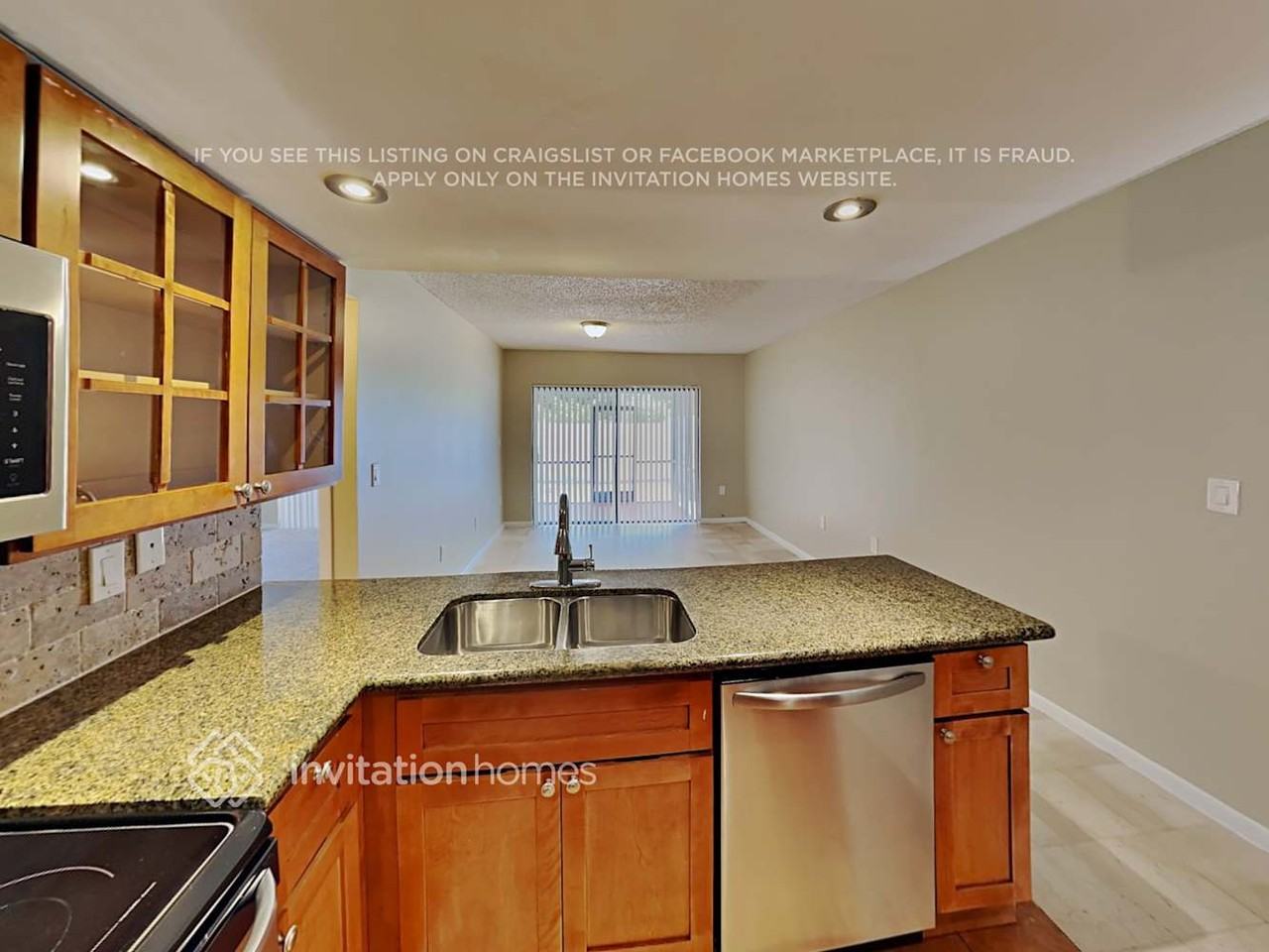 8662 Sw 154th Circle Pl #1A - Photo 6 of 13