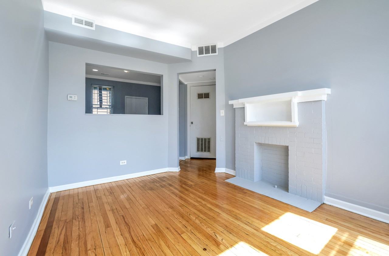 7255 S Calumet Ave #354E73rd3 - Photo 3 of 13