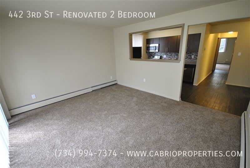 442 3rd St - Photo 3 of 11