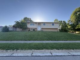 featured image of 429 Mayfair Dr #429