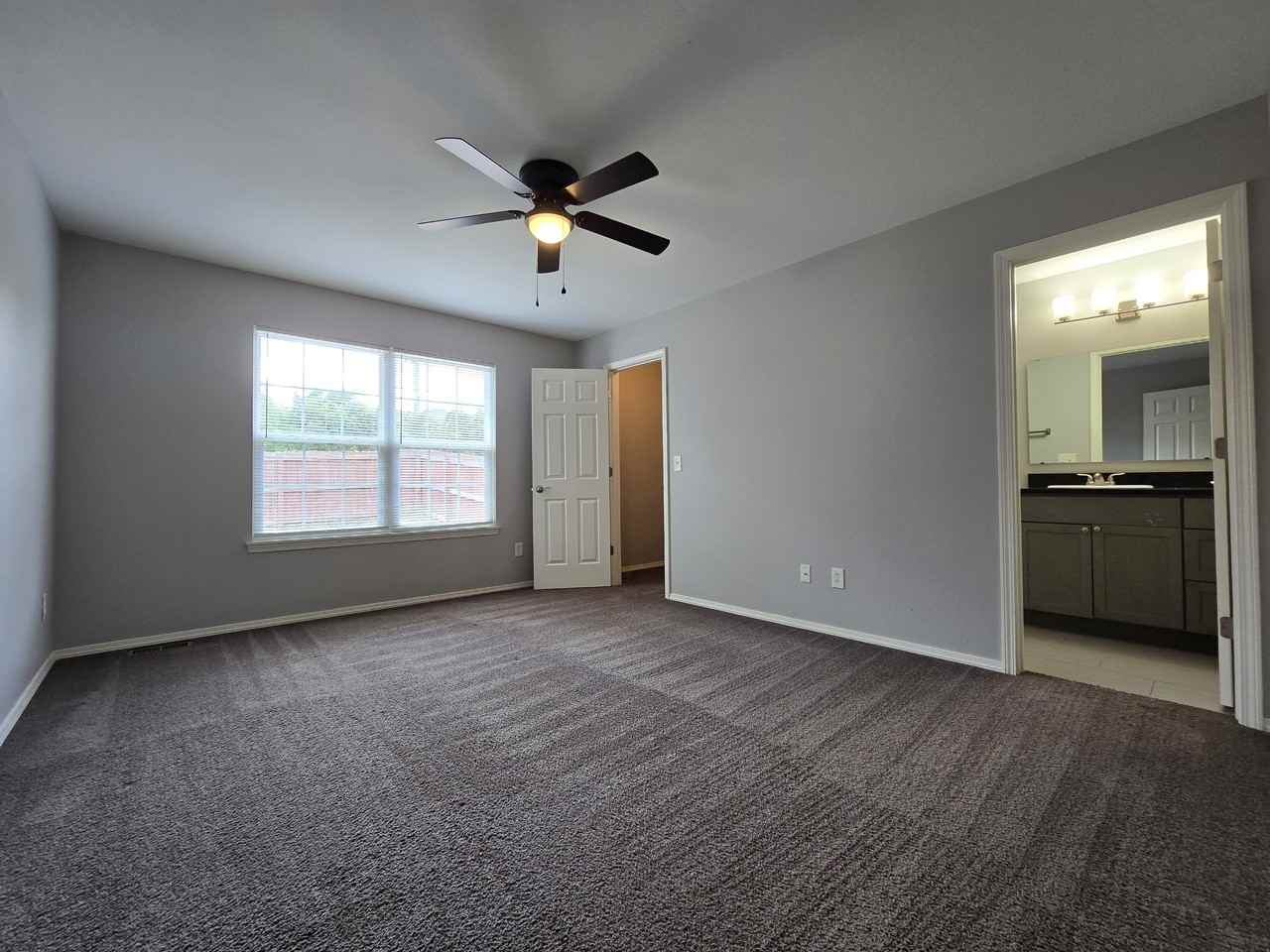 539 Welch St - Photo 7 of 17