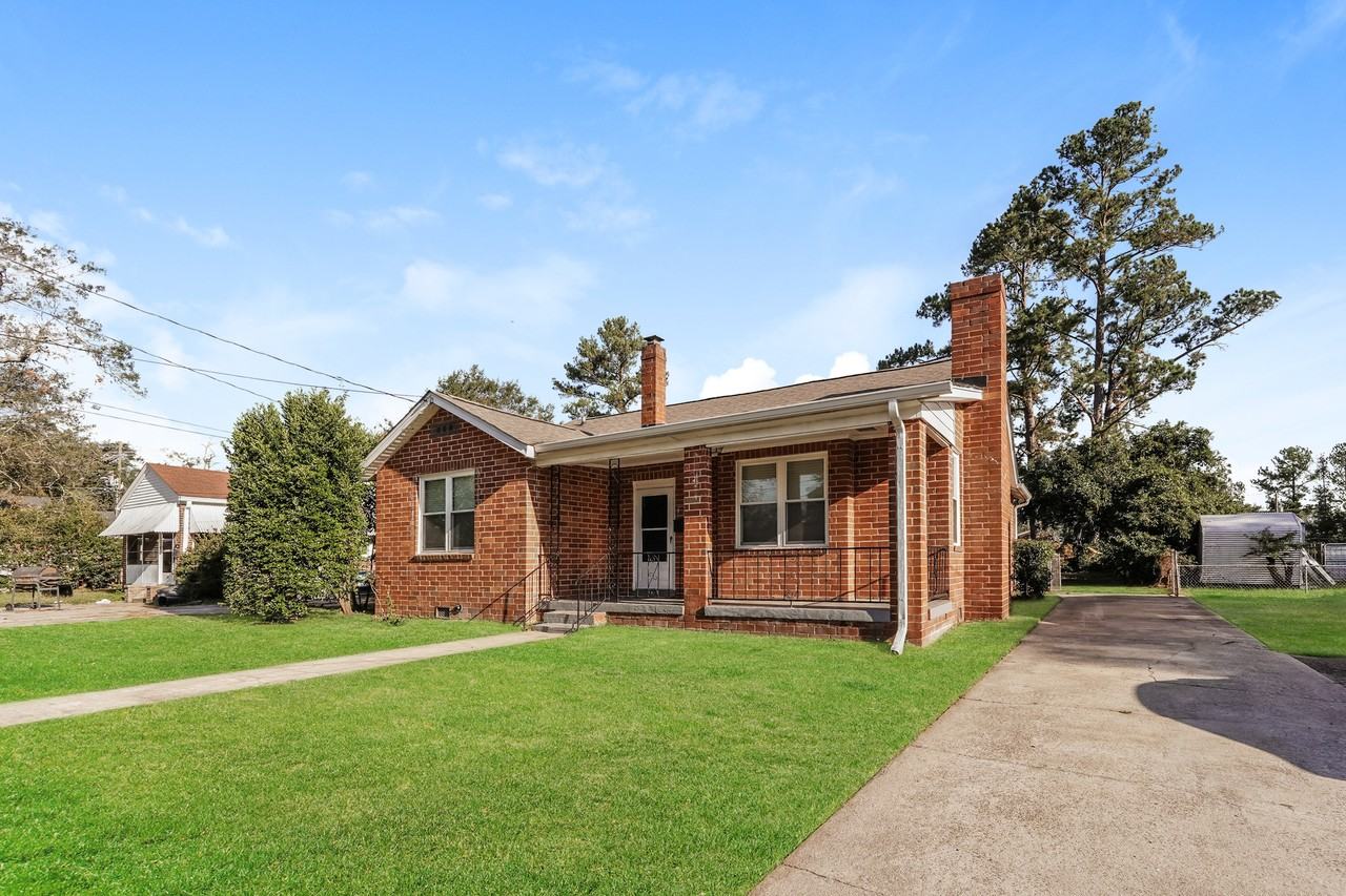 2169 Telfair St - Photo 2 of 15