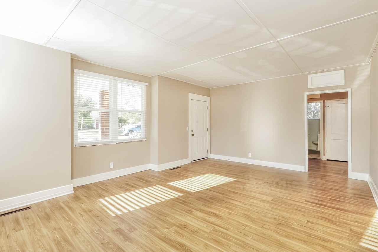 2169 Telfair St - Photo 4 of 15