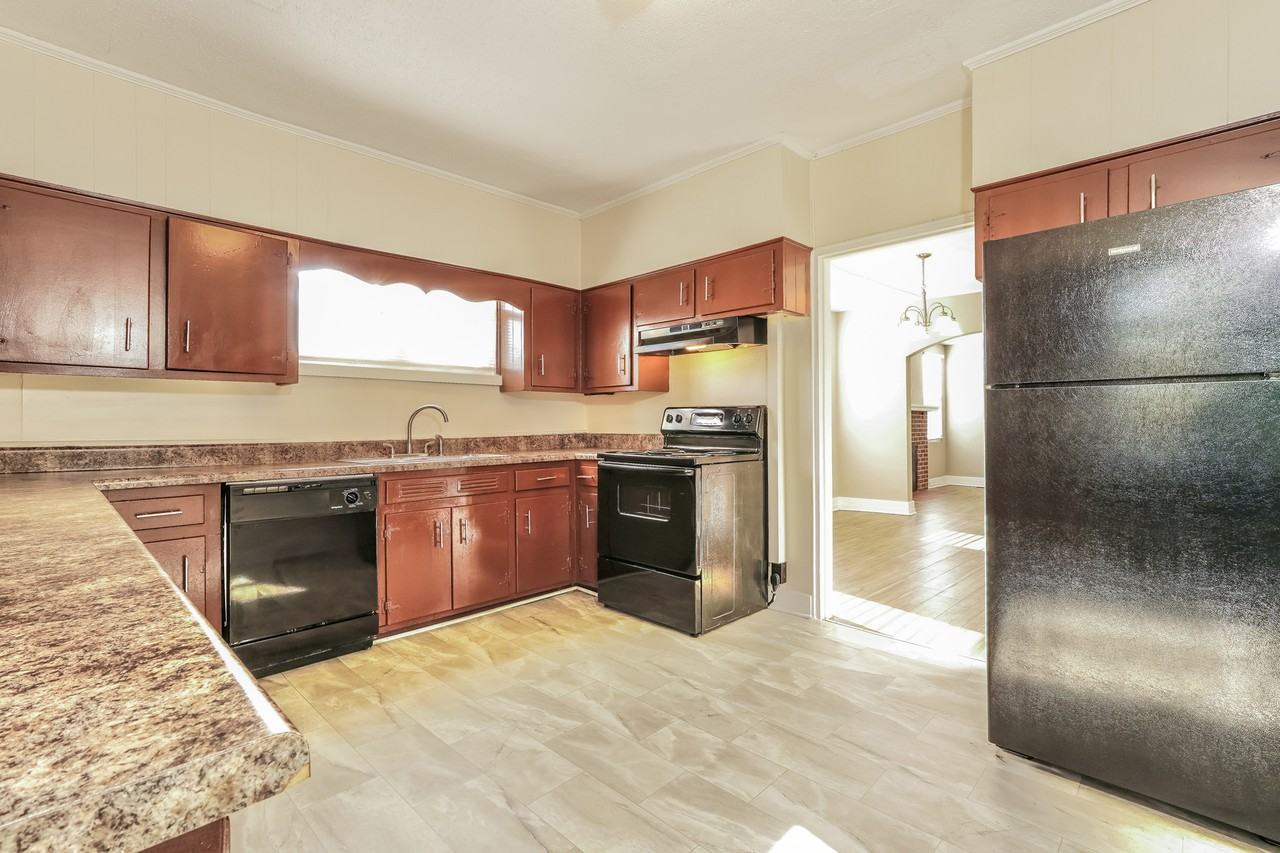 2169 Telfair St - Photo 7 of 15