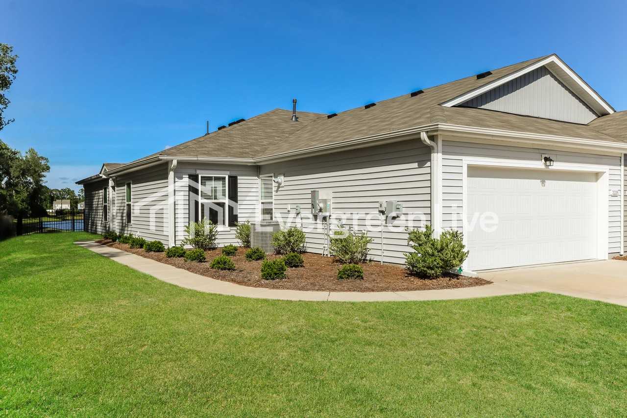2228 Courtina Way - Photo 3 of 16