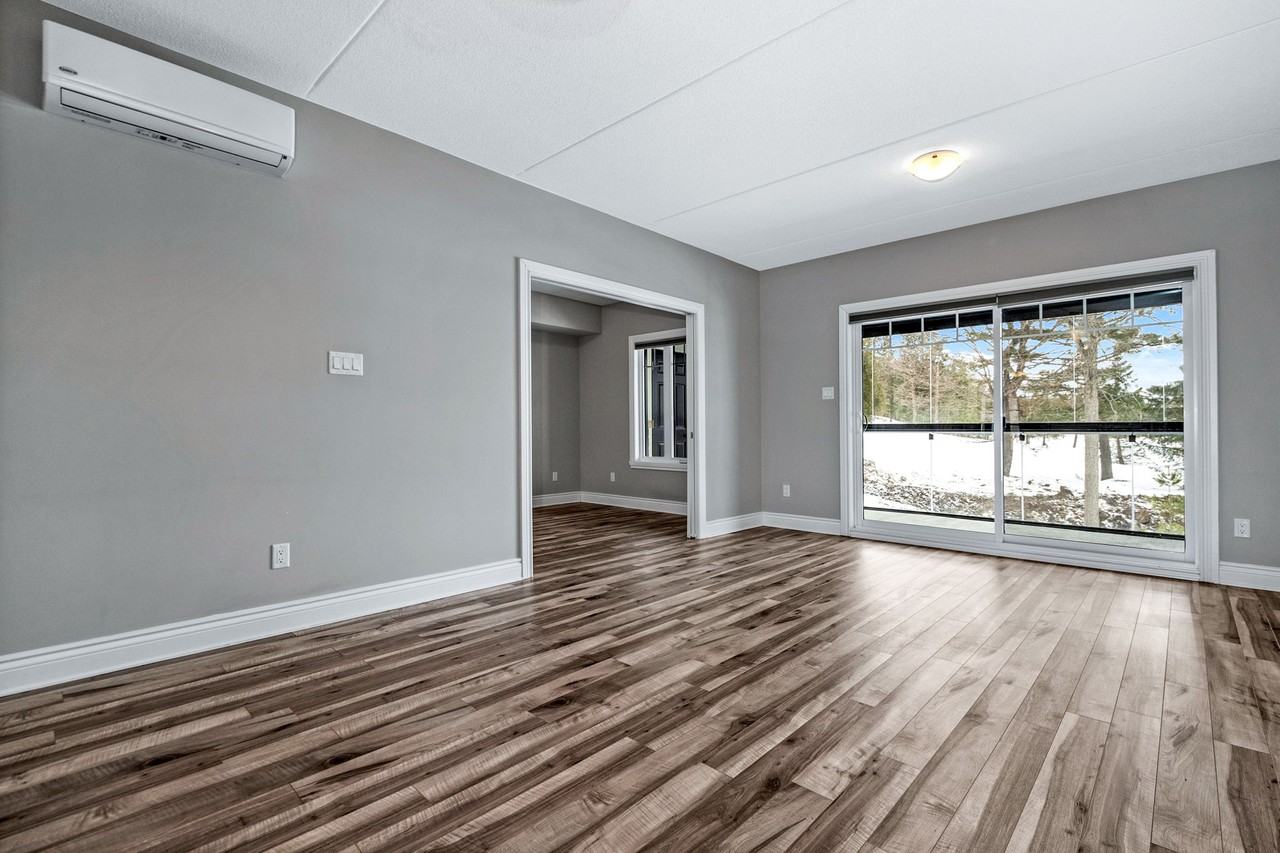 301 Montée Outaouais - Photo 4 of 24