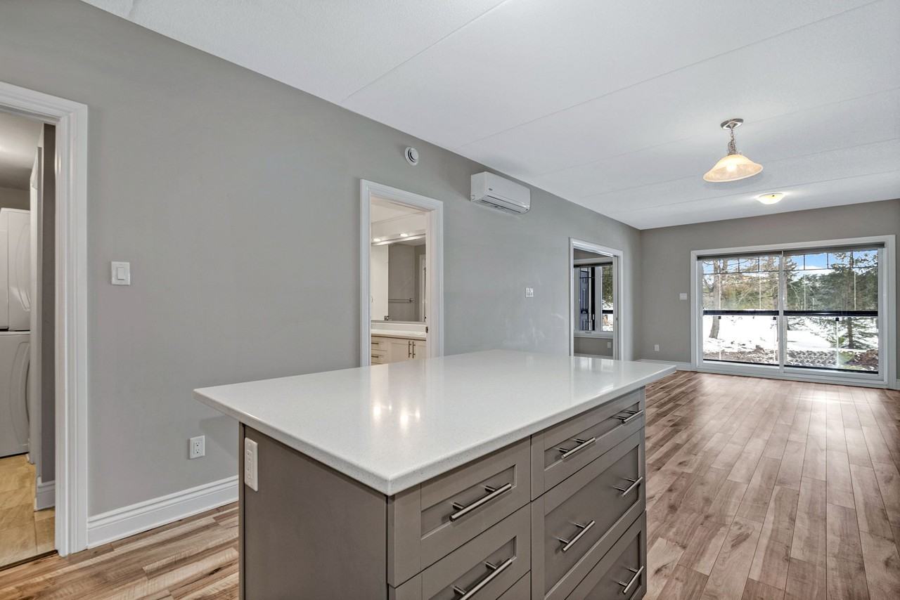 301 Montée Outaouais - Photo 5 of 24