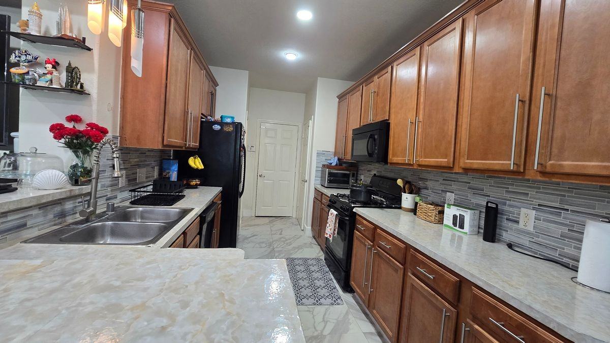 12415 Jasmine Brook Ln - Photo 5 of 14