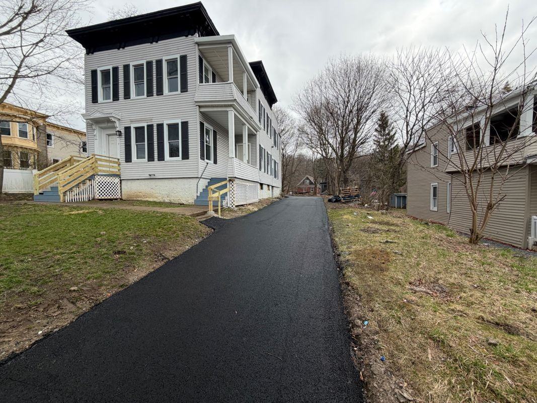 7 Hewitt St - Photo 2 of 12