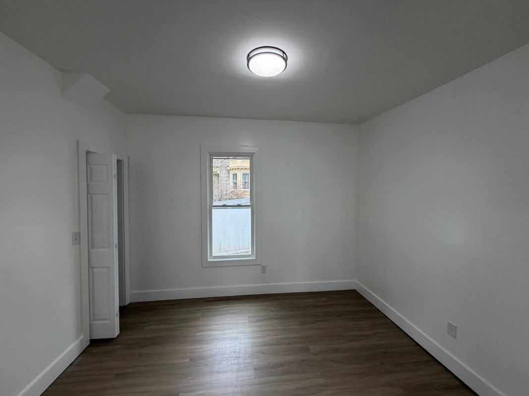 7 Hewitt St - Photo 6 of 12