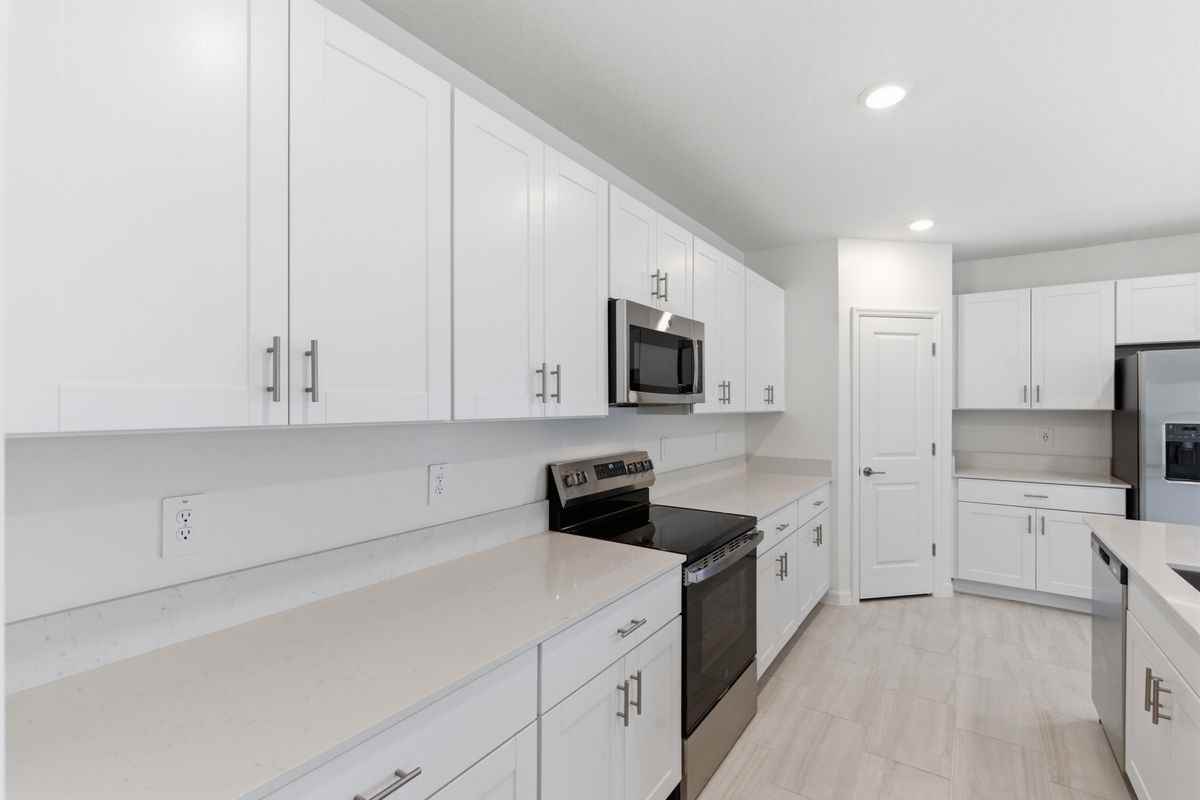 9947 ALLENDALE ST STREET - Photo 5 of 12