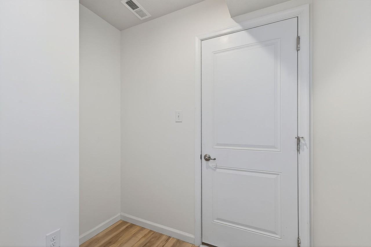 58 Waterford Blvd #NA - Photo 6 of 50
