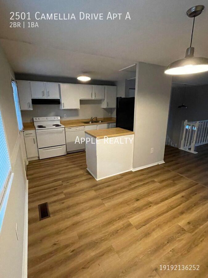 2501 Camellia Dr Apt A - Photo 5 of 13
