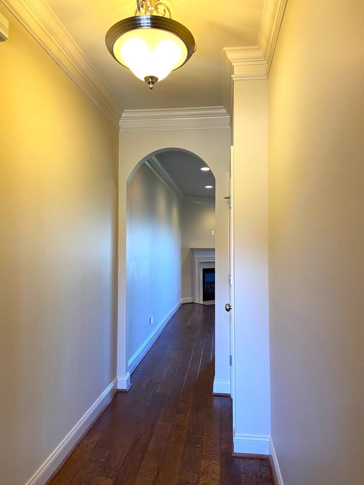 4106 Eagle Ridge Court - Photo 3 of 28