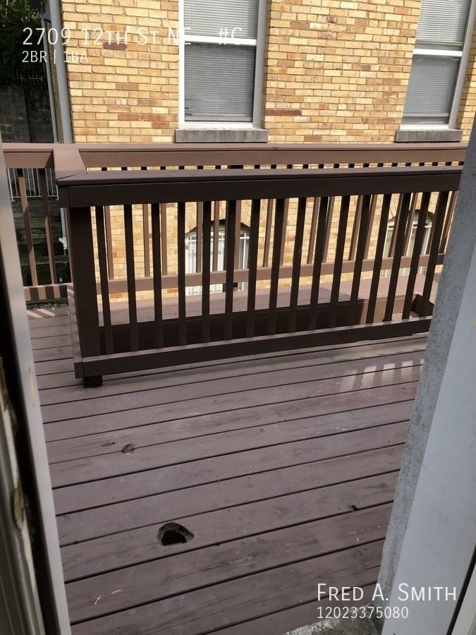 2709 12th St Ne #C - Photo 5 of 17
