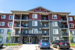 featured image of 3011 James Mowatt Trail Sw