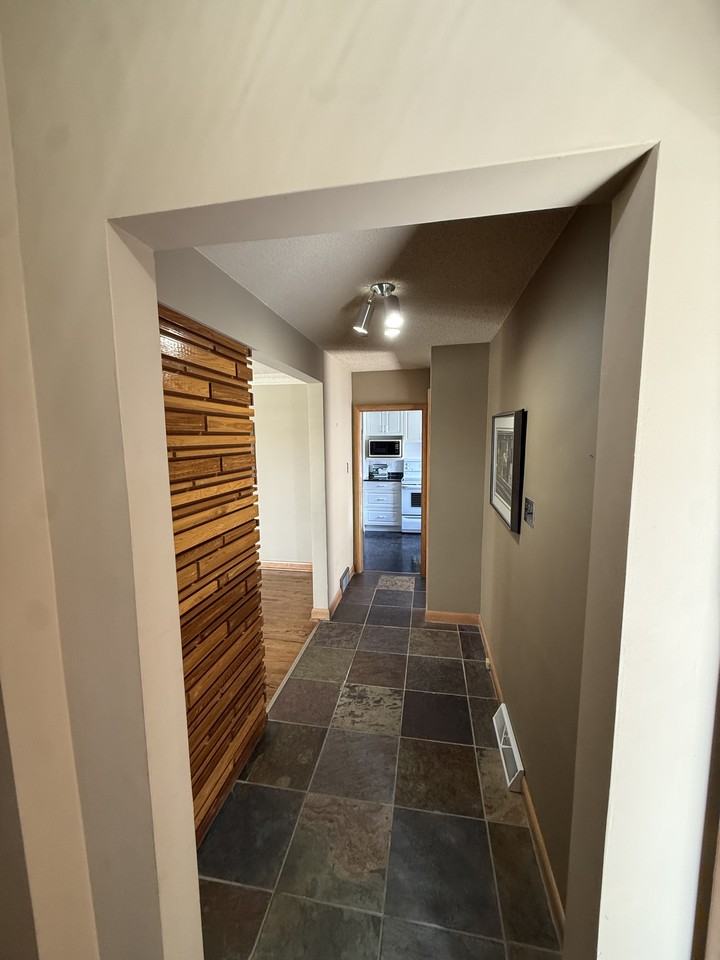 603 Dallenlea Ave - Photo 4 of 28