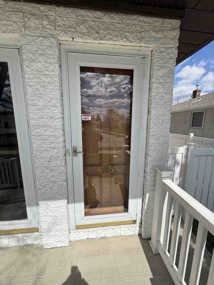 605 Dallenlea Ave - Photo 7 of 27