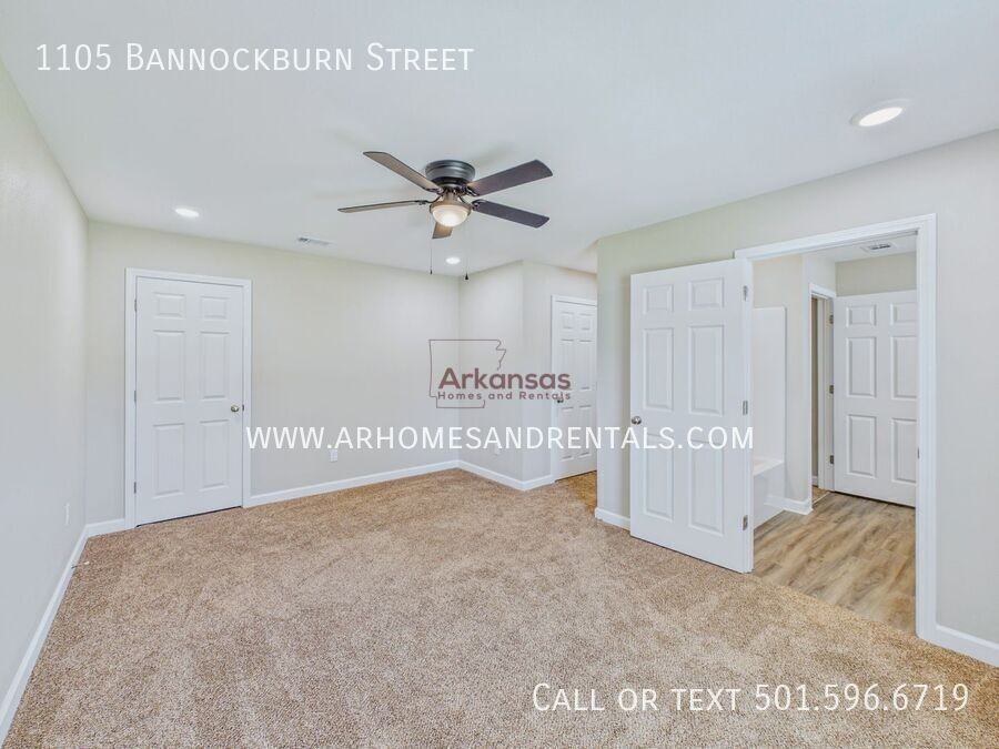 1105 Bannockburn St - Photo 7 of 19