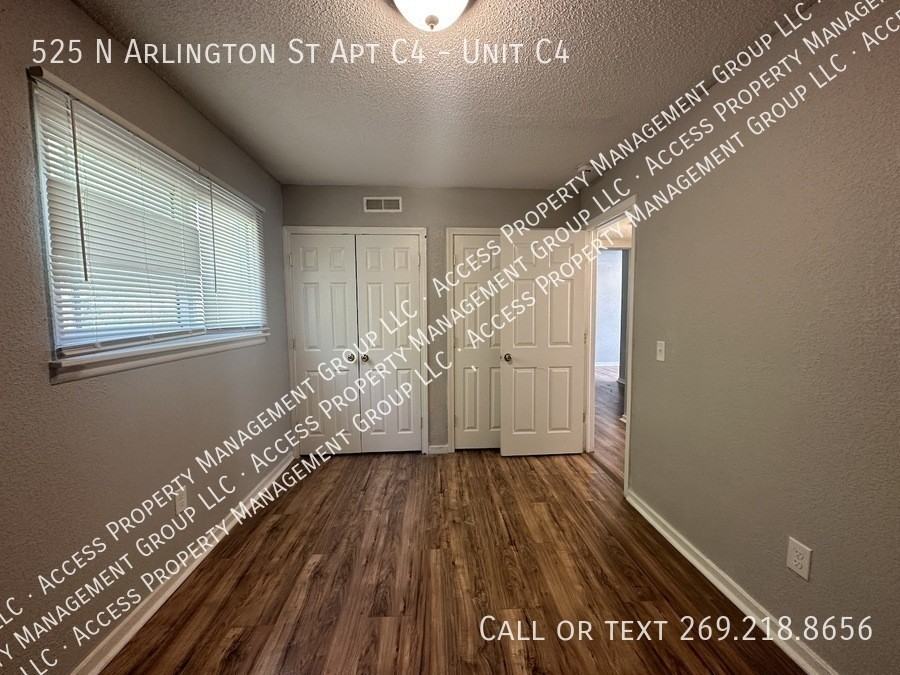 525 N Arlington St Apt C4 #C4 - Photo 4 of 8