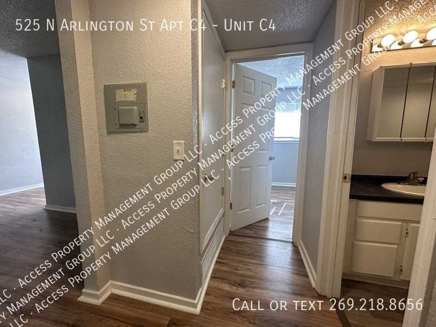 525 N Arlington St Apt C4 #C4 - Photo 5 of 8