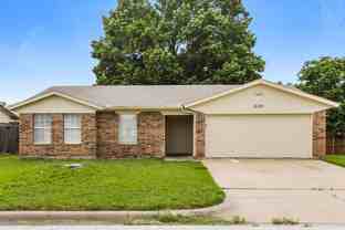 8120 Camelot Rd - Photo 1 of 1
