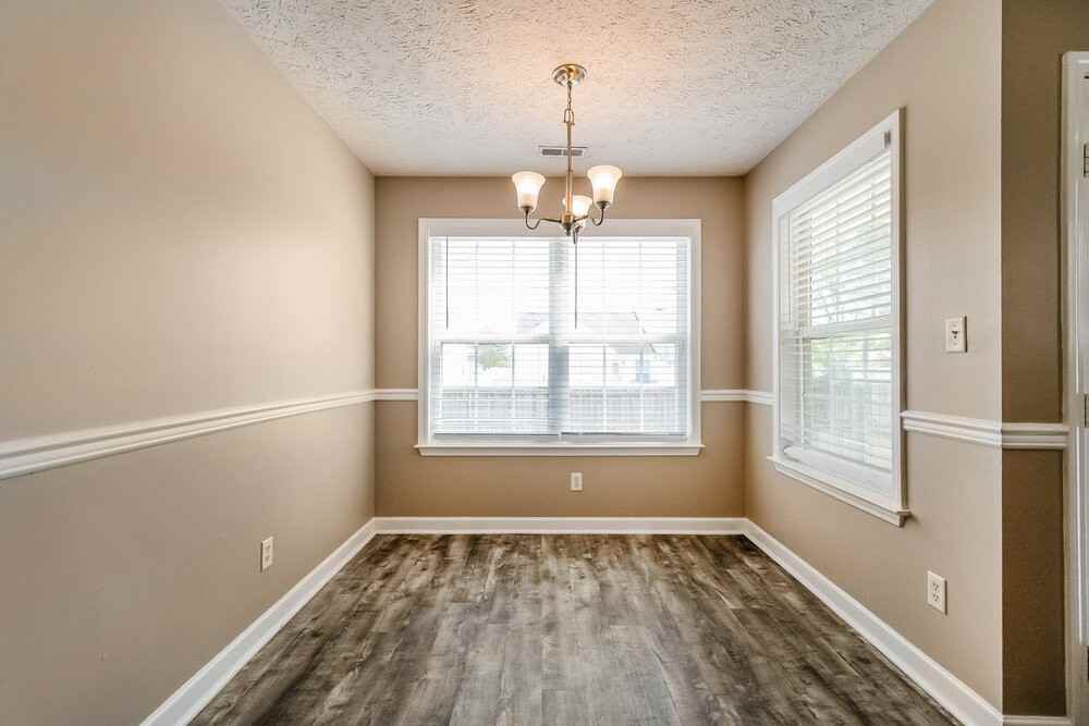 1625 Beaconcrest Cir - Photo 7 of 17