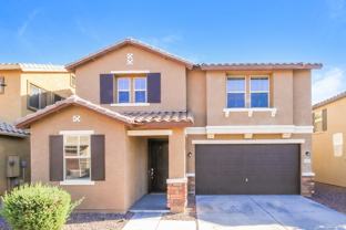 5637 E Alder Ave - Photo 1 of 1