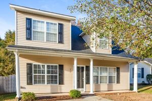 featured image of 711 Continental Dr