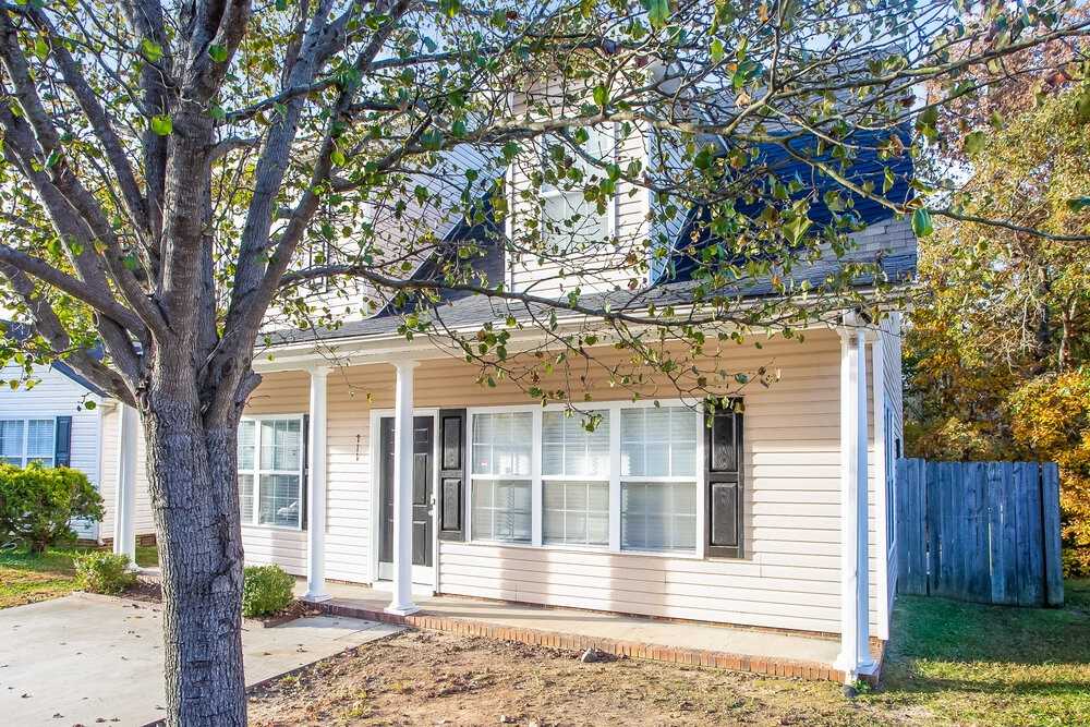 711 Continental Dr - Photo 5 of 17