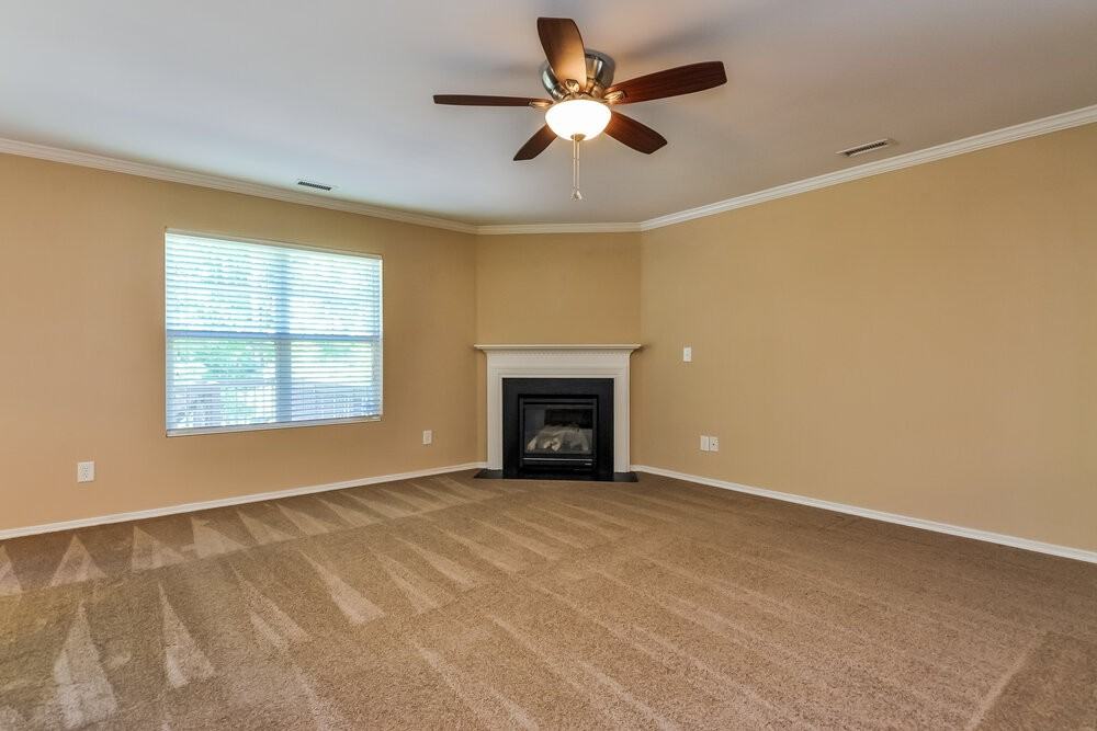 3121 Varcroft Rd - Photo 4 of 15