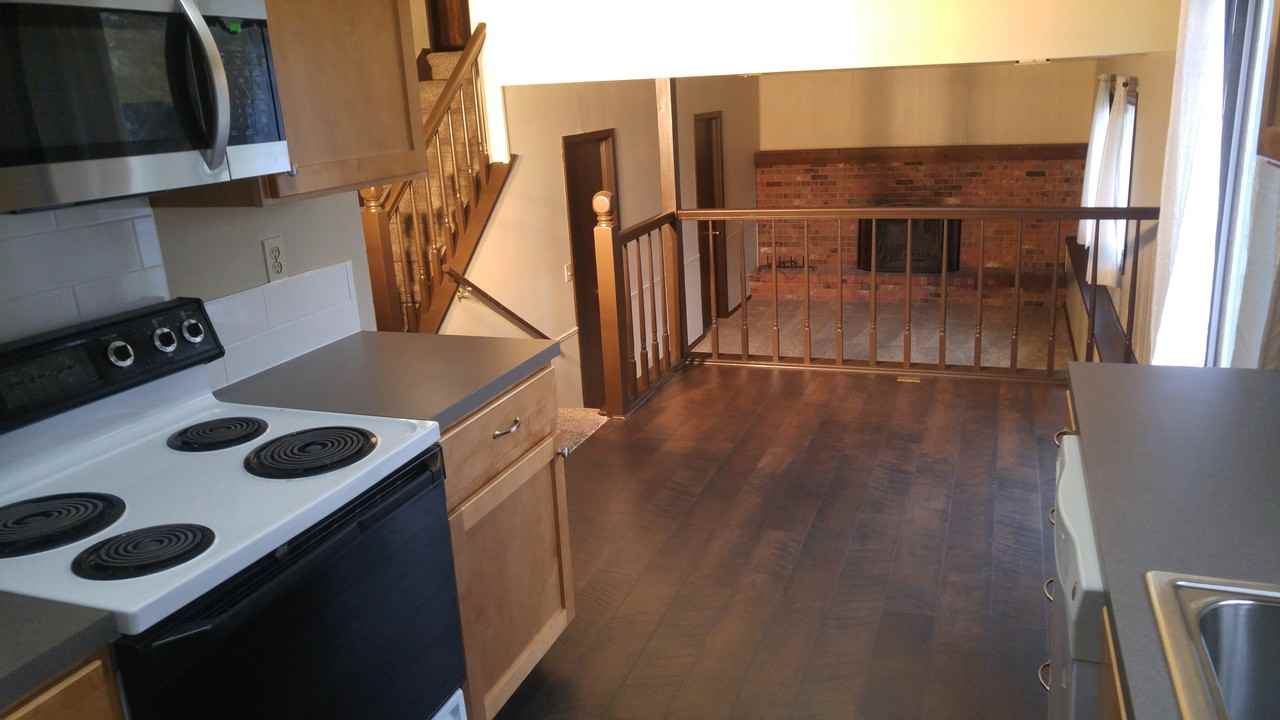 1960 Promenade Way - Photo 7 of 16