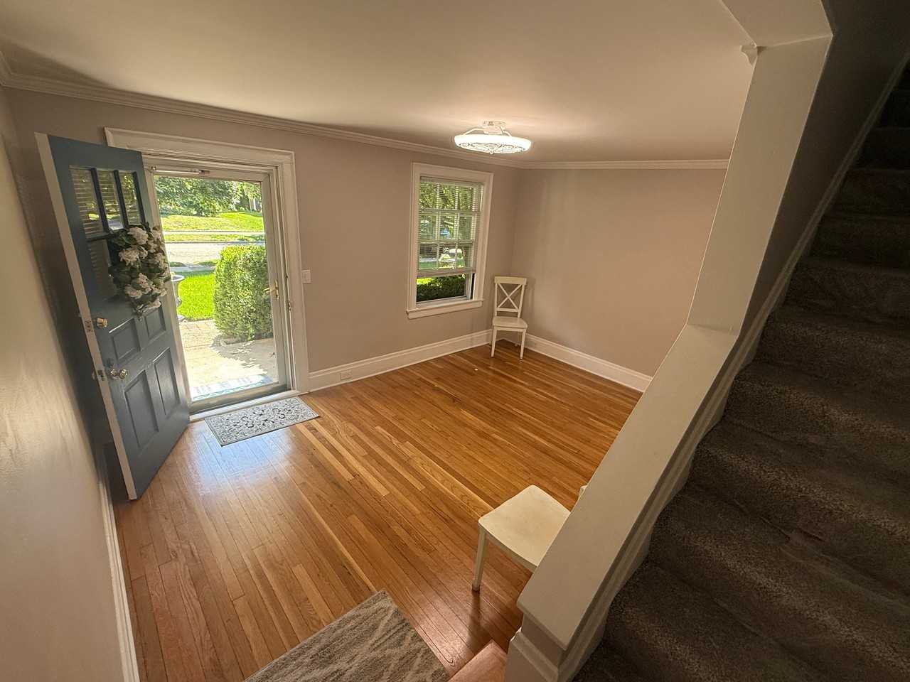 3871 Beech St - Photo 4 of 18