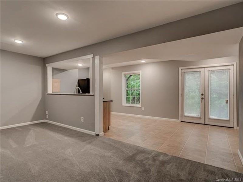 104 Unadilla Ave - Photo 6 of 21