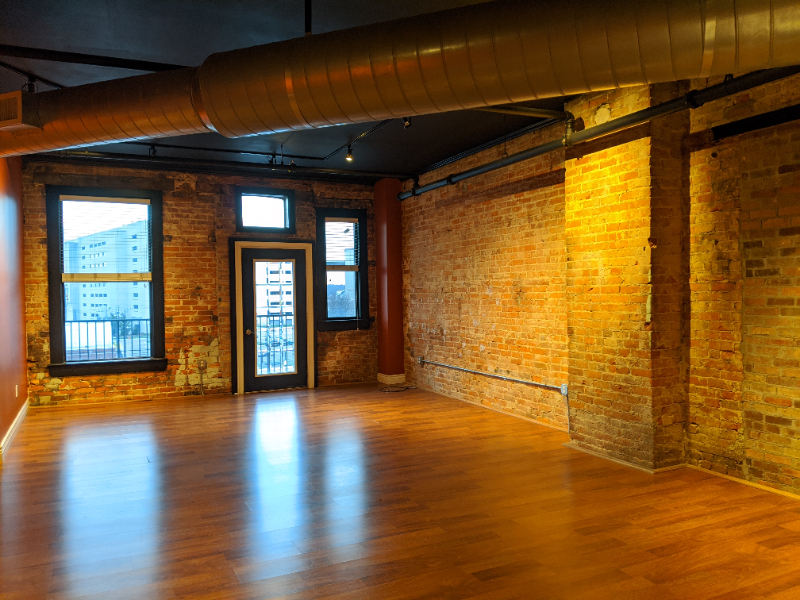 310 E Michigan Ave #404 - Photo 5 of 18