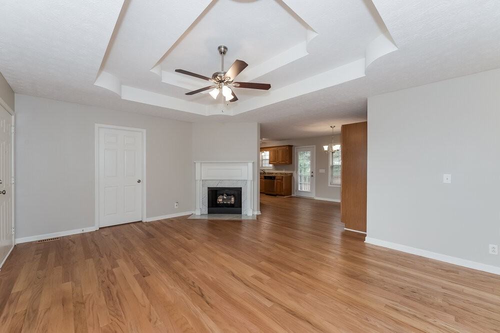 165 Brookview Cir - Photo 5 of 18