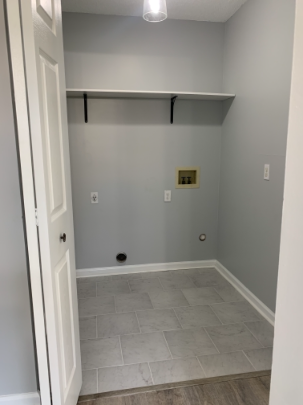 1508 Spelling Way - Photo 7 of 15