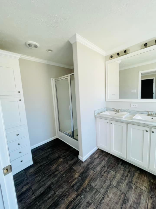 9477 Lansdowne Rd - Photo 4 of 25